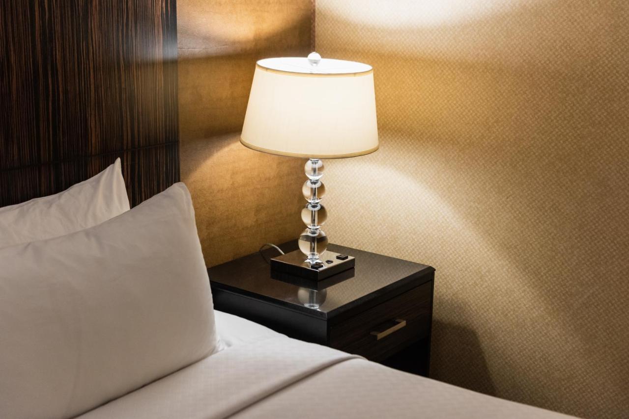 Crowne Plaza Newark Airport By Ihg Hotel Elizabeth Kültér fotó