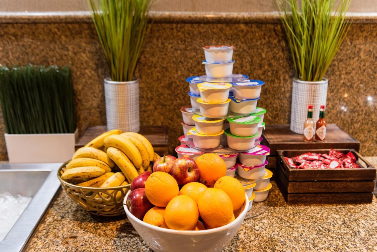 Crowne Plaza Newark Airport By Ihg Hotel Elizabeth Kültér fotó