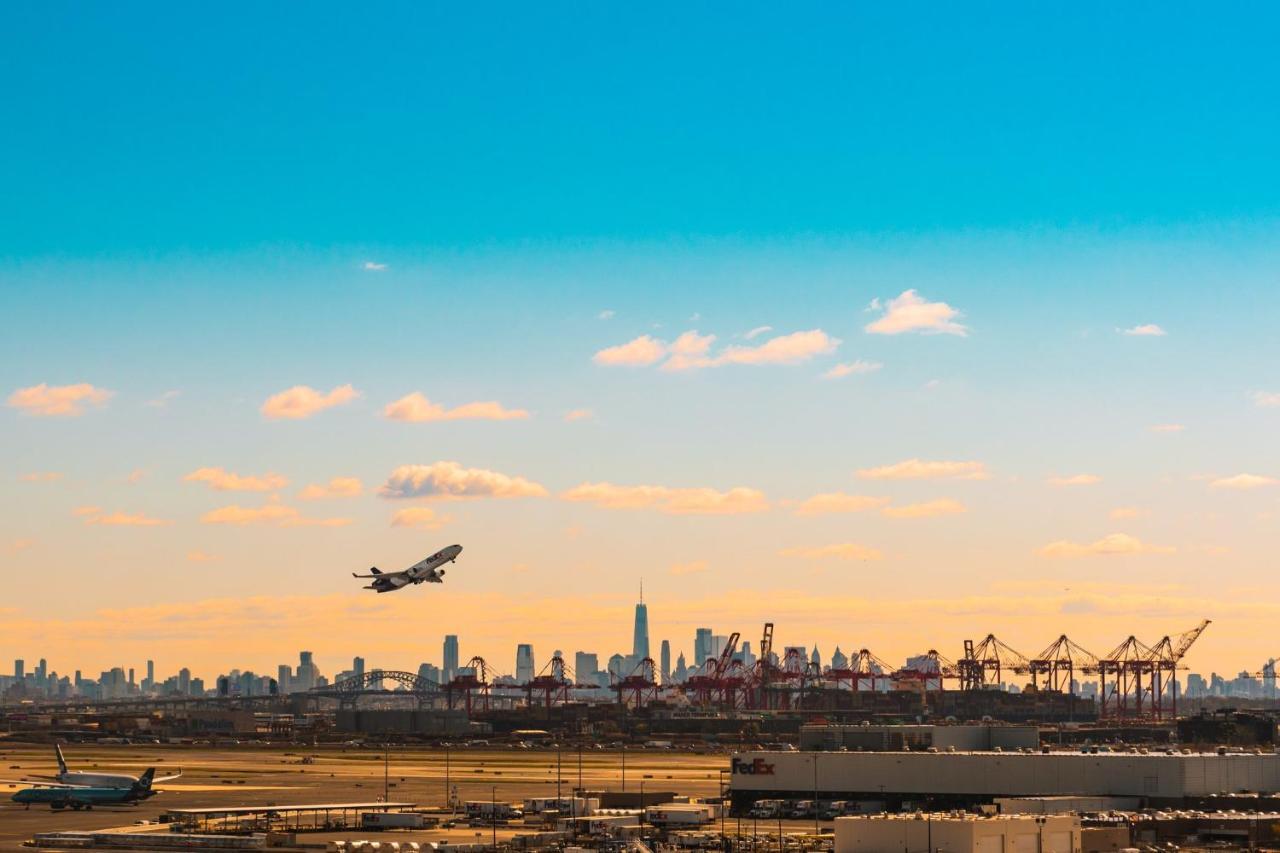 Crowne Plaza Newark Airport By Ihg Hotel Elizabeth Kültér fotó