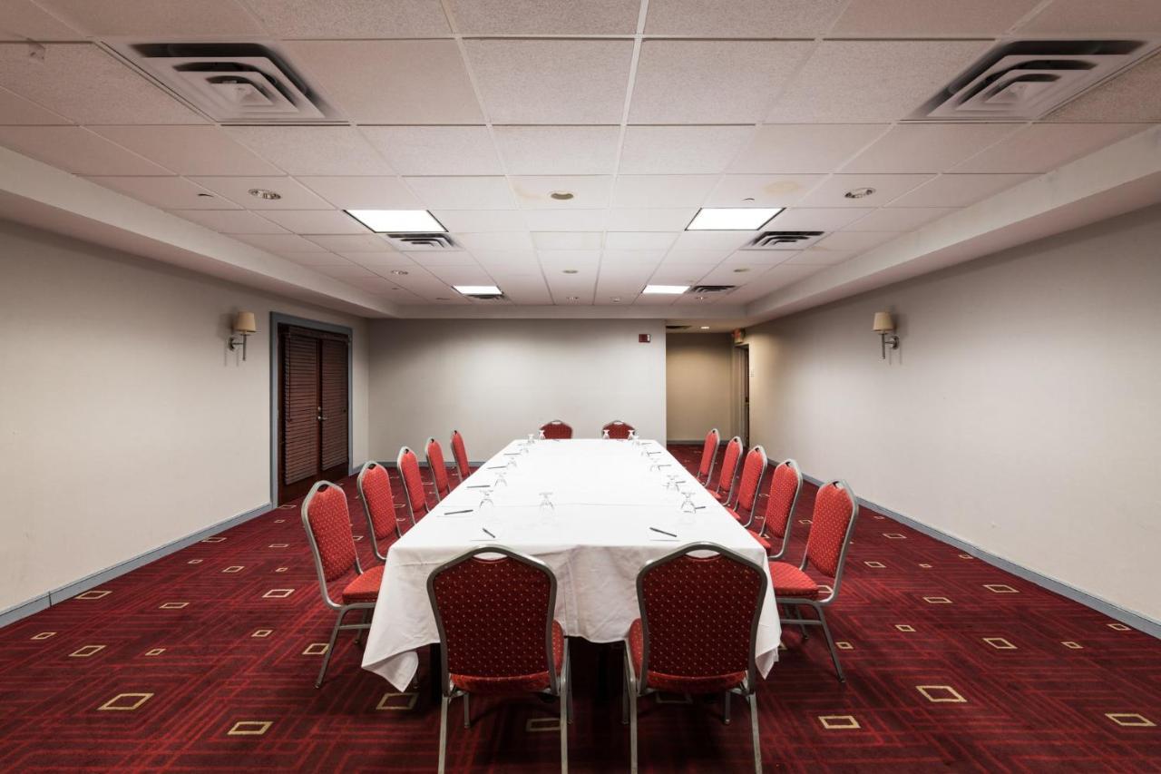 Crowne Plaza Newark Airport By Ihg Hotel Elizabeth Kültér fotó
