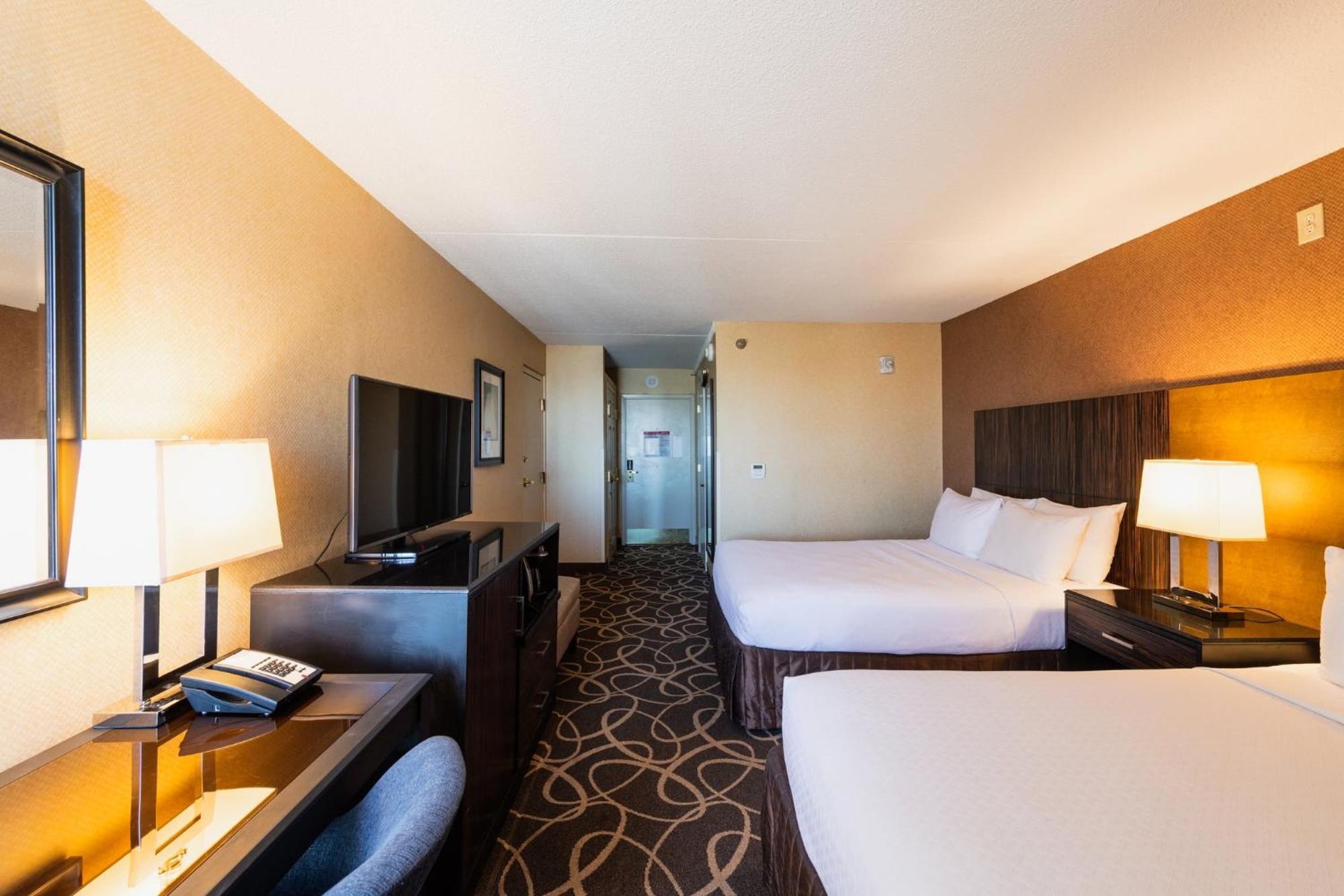 Crowne Plaza Newark Airport By Ihg Hotel Elizabeth Kültér fotó